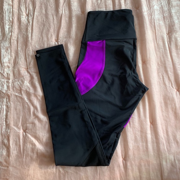 Onzie Legging Small - Picture 2 of 4